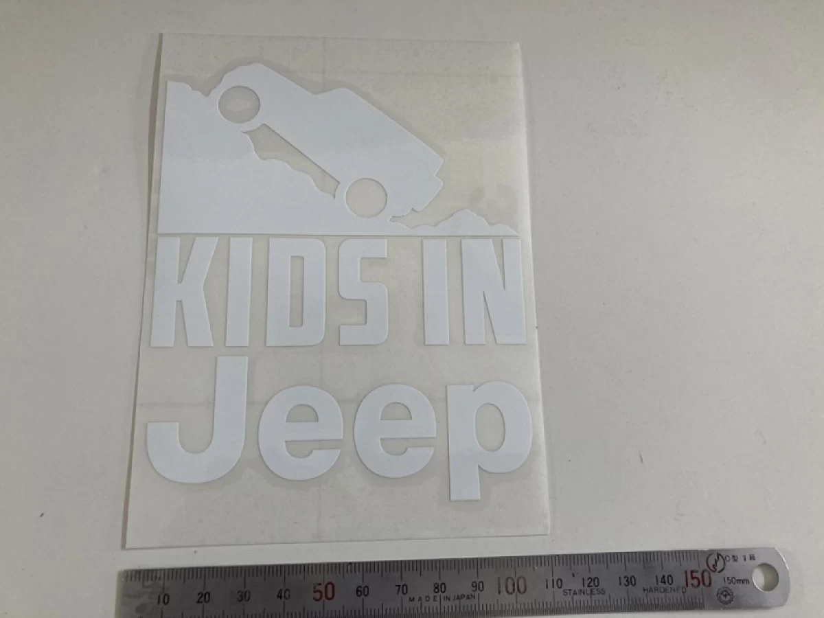 KIDS IN JEEP　カッティングステッカー